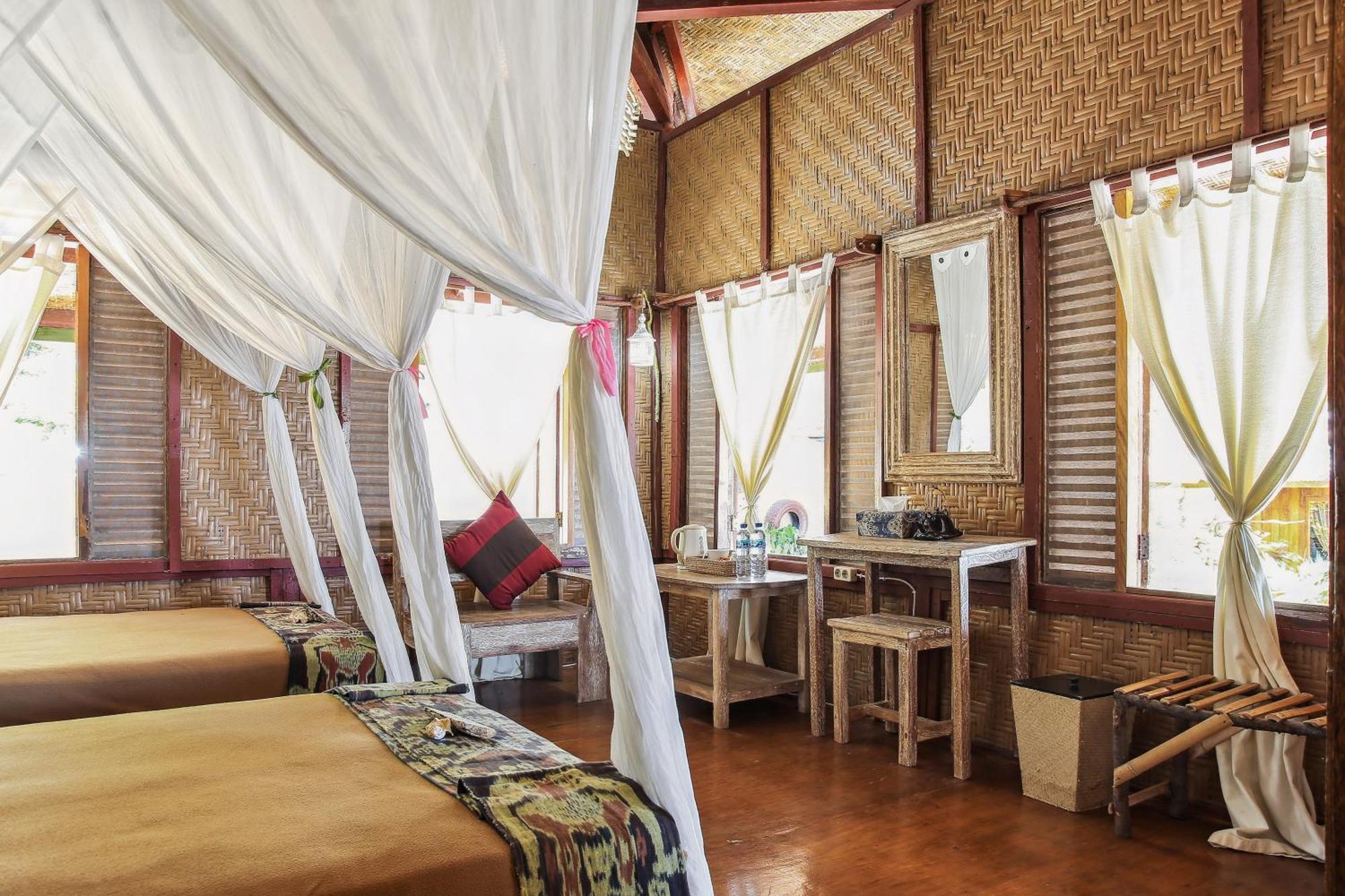 Cemara Beachfront Suite Mondu Kültér fotó